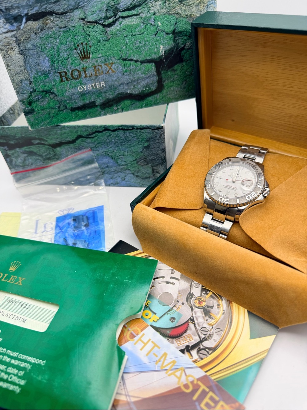 Rolex Yachtmaster 16622 Box and Papers